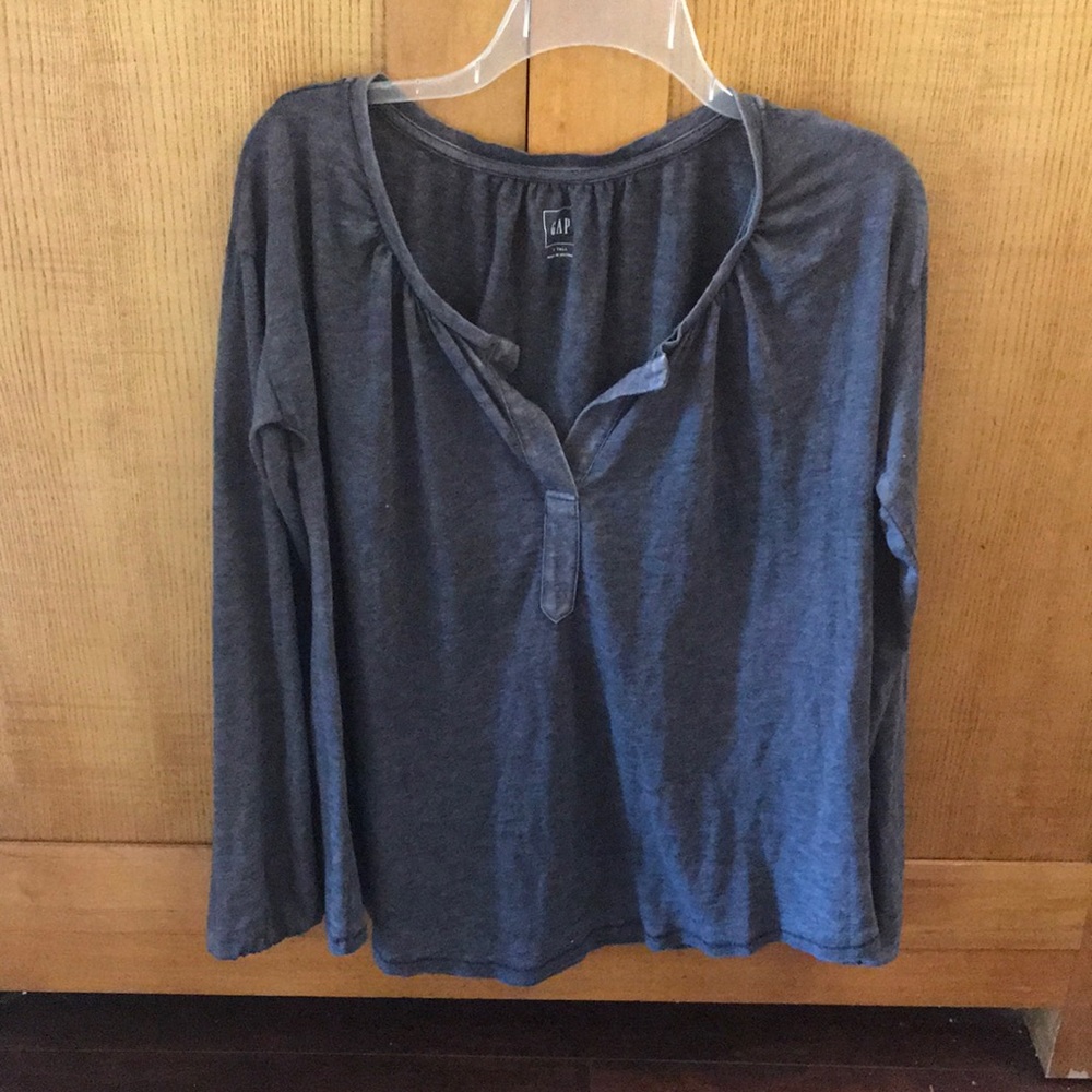 Gap long sleeve split neck t-shirt